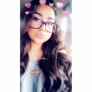 Meet your Posher, Angela